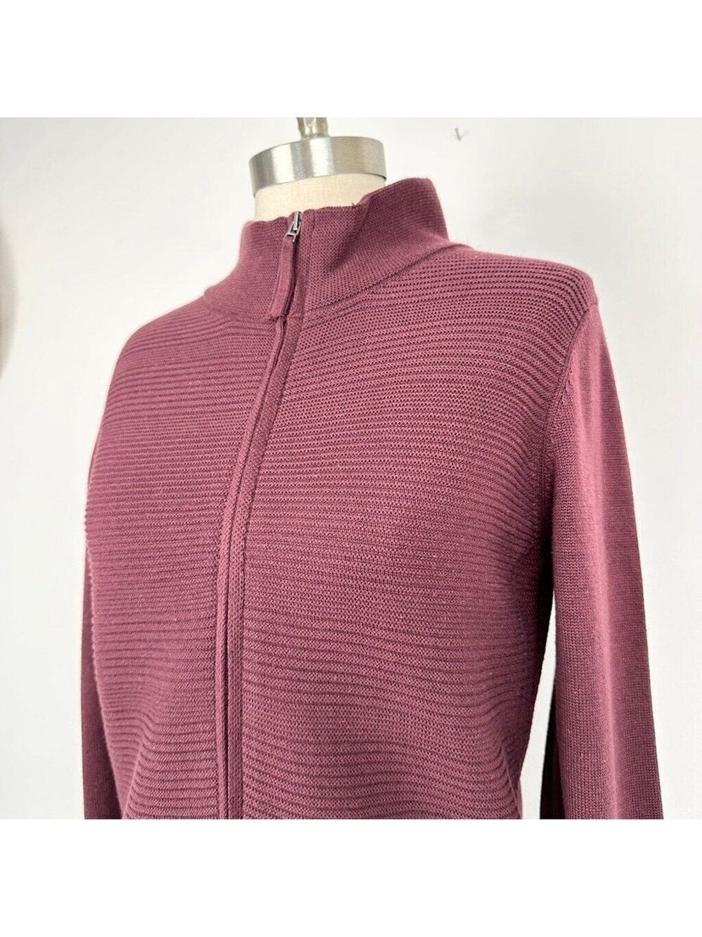 Olsen Long Sleeve Mock Neck Full Zip Ribbed Sweater Size Small Maroon Purple New - Picture 2 of 14